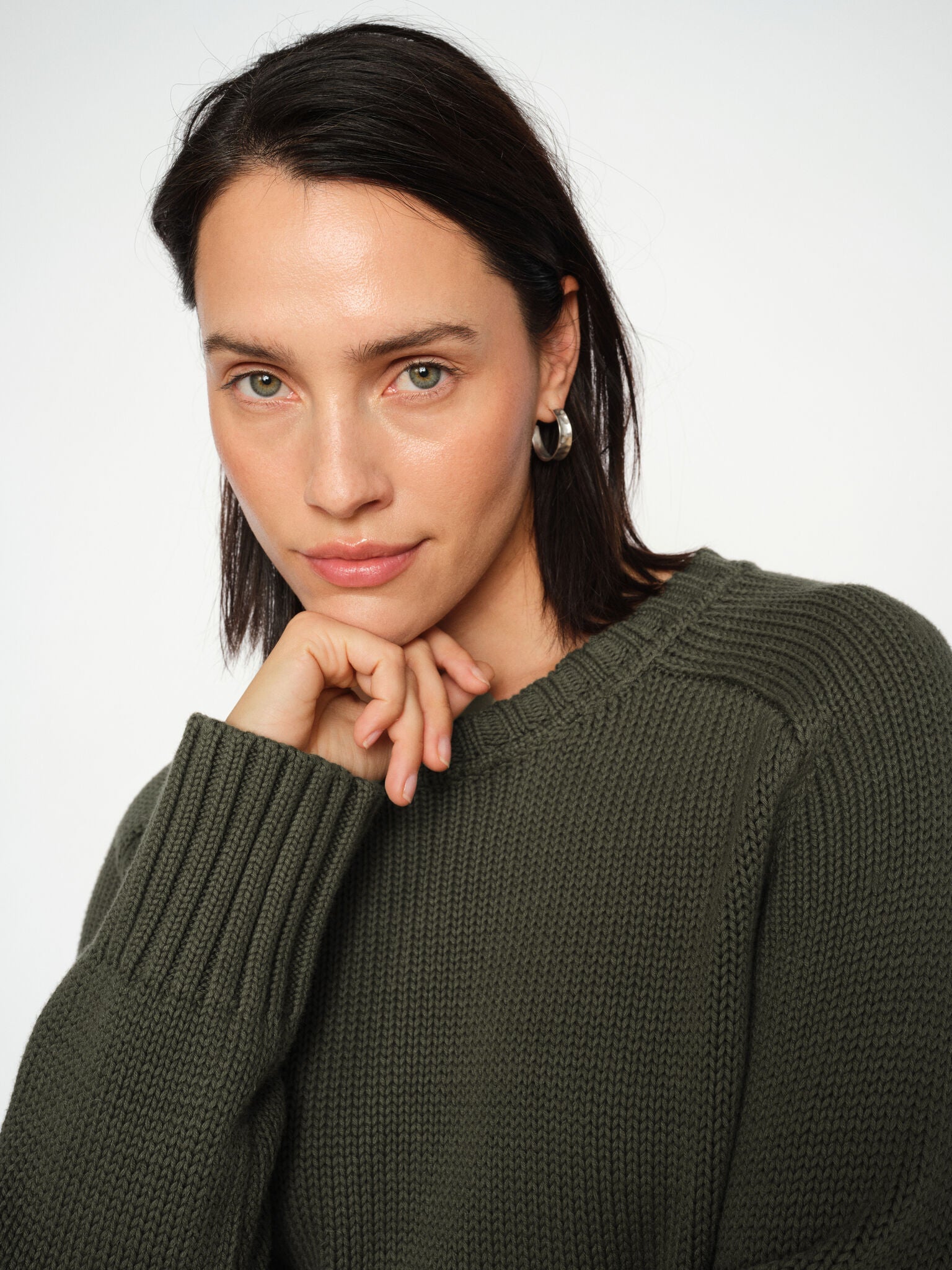 Modelshot / Olive Night / Detail